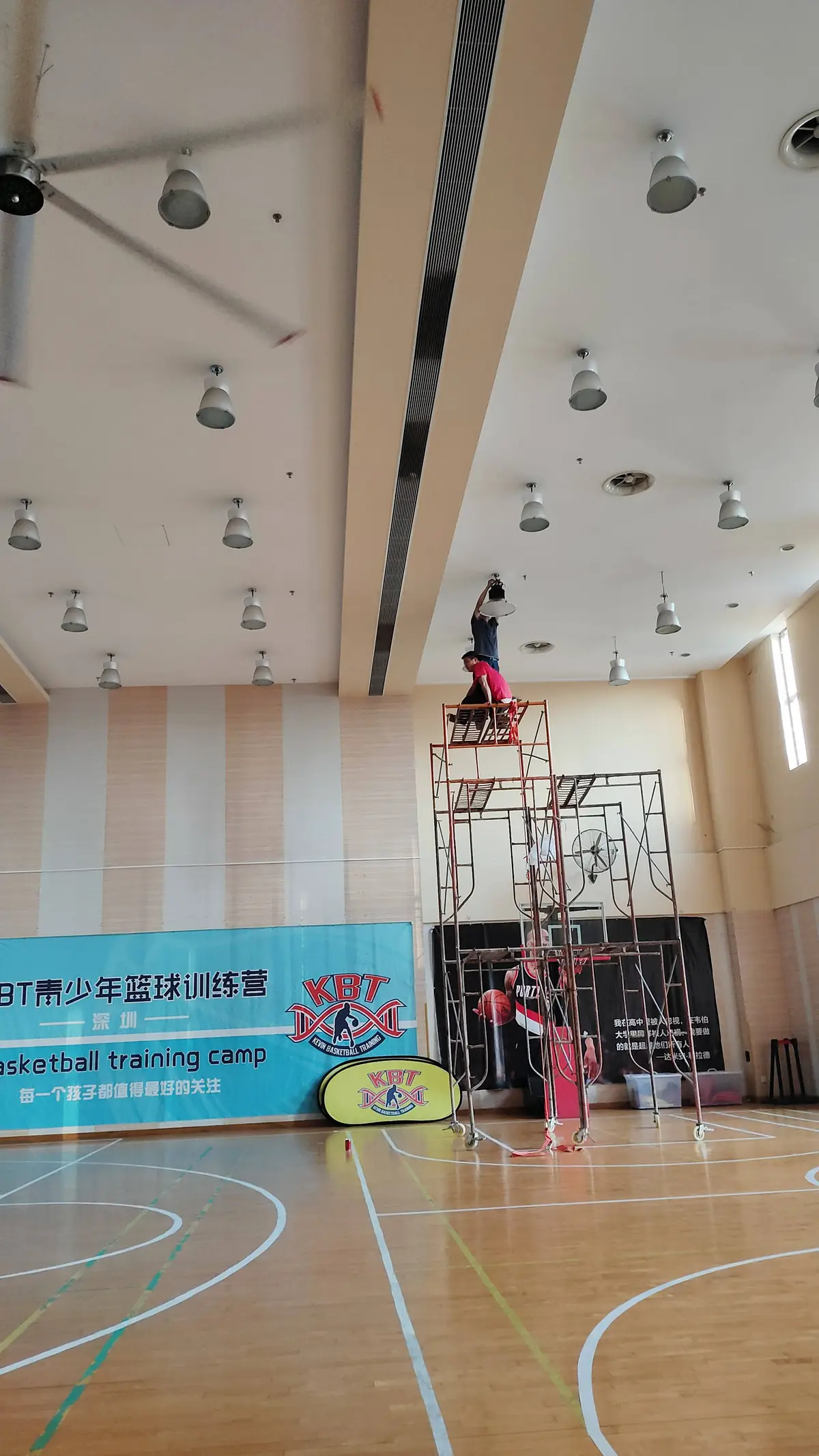 为什么篮球训练的价值对青少年发展如此重要?_2